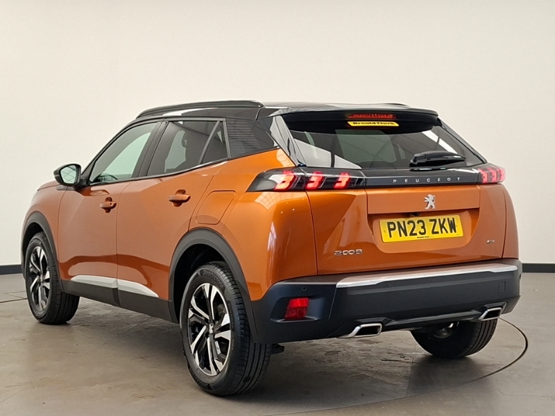 Peugeot 2008 1.2 Puretech 130 Gt PN23ZKW Orange #2