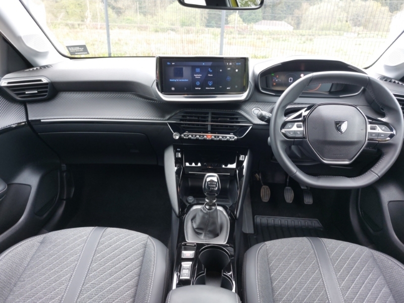 Peugeot 208 1.2 Puretech 100 Allure SB25VOP Yellow #3