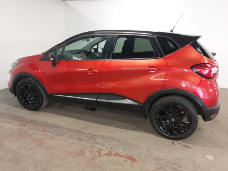 Renault Captur 1.5 Dci 90 Signature Nav LA16ELV Red #4
