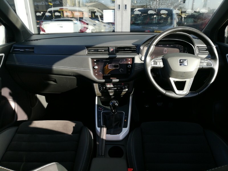 Seat Arona 1.0 Tsi 110 Xcellence Lux Ez YS21HVP Black #3