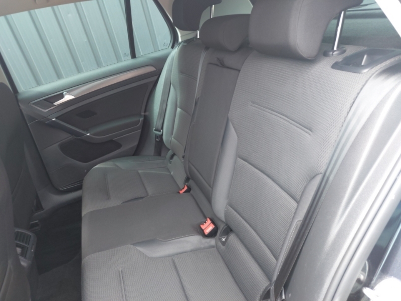 Volkswagen Golf 1.5 Tsi Evo 150 Match LS69LXO Black #6