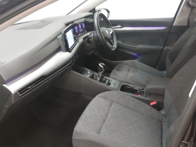 Volkswagen Golf 1.5 Tsi 150 Life SD70OTX Black #5