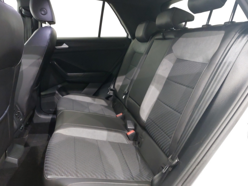 Volkswagen T-Roc 1.5 Tsi Evo R-line Dsg LO70BZX White #6