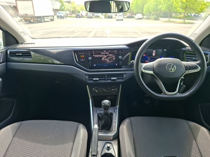 Volkswagen Taigo 1.0 Tsi 110 Life MJ22XZH White #3