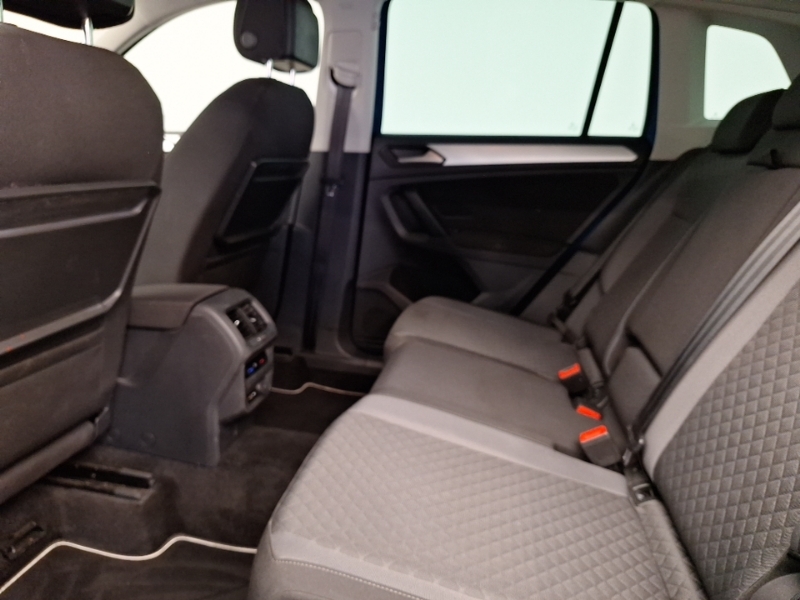 Volkswagen Tiguan 2.0 Tdi 150 Match SH19OBB Blue #6