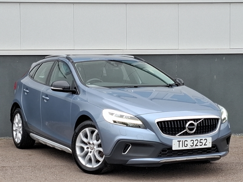 Volvo V40 Cross Country T3 152 Cross Country Pro Geartronic Blue