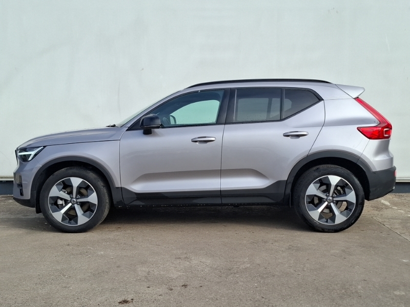 Volvo XC40 2.0 B3p Plus Dark SW75BGE Silver #4