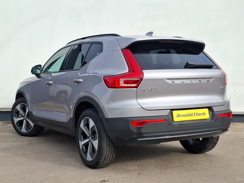 Volvo XC40 2.0 B3p Plus Dark SW75BGE Silver #2