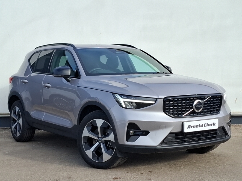 Volvo XC40 2.0 B3p Plus Dark Silver