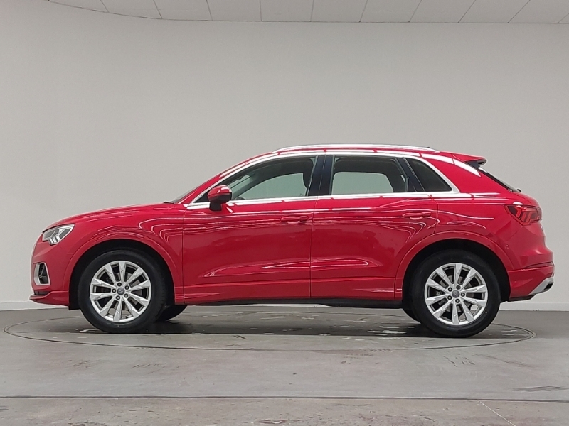 Audi Q3 35 Tfsi Sport BD19OCA Red #4