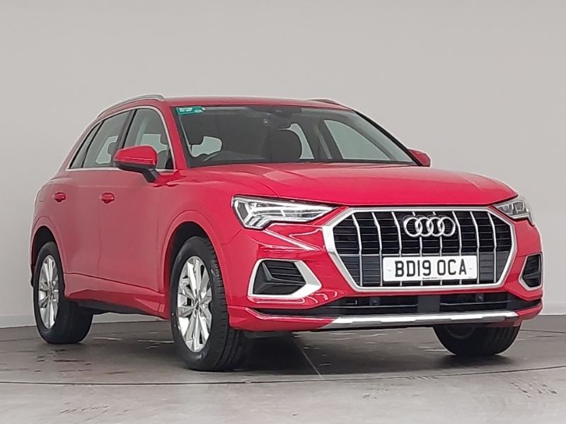 Audi Q3 35 Tfsi Sport Red