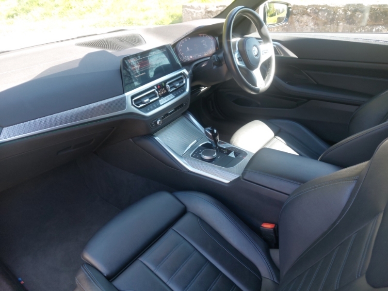 BMW 4 Series 420I M Sport Step PE71WVZ White #5