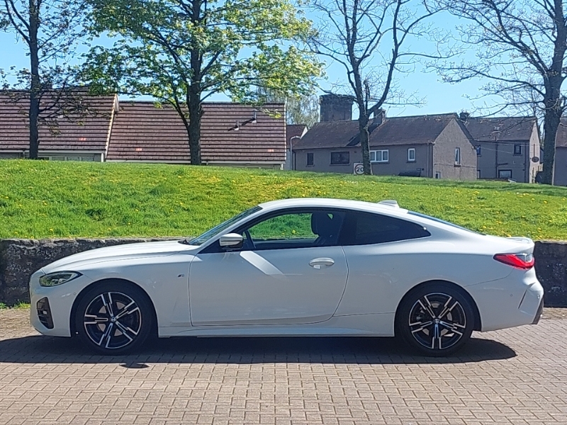 BMW 4 Series 420I M Sport Step PE71WVZ White #4