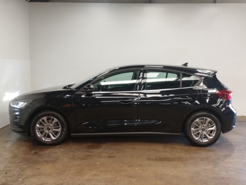 Ford Focus 1.0 Ecoboost Hybrid Mhev Titanium BJ23XVP Black #4