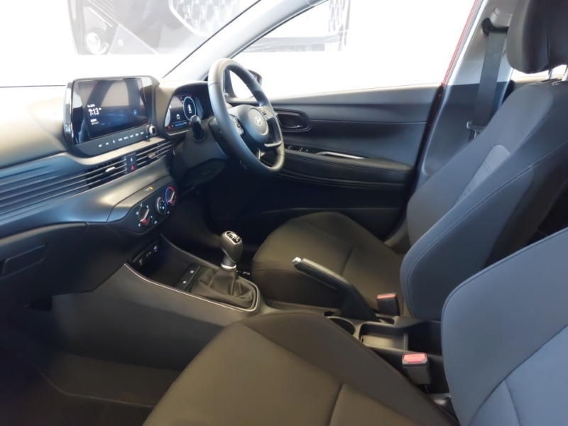 Hyundai Bayon 1.0 Tgdi Advance MV25YXC Red #5