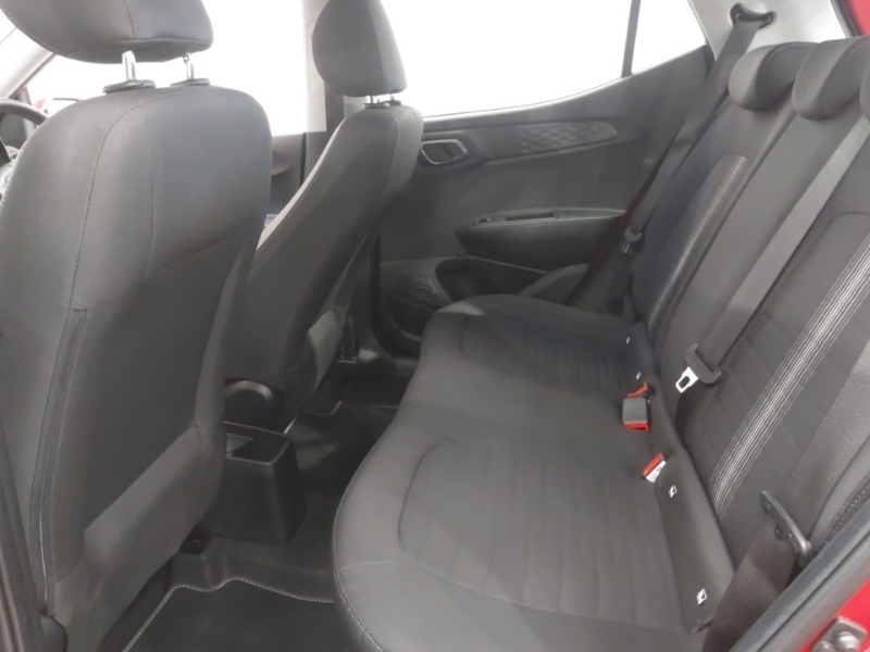 Hyundai I10 1.0 63 Advance Nav DV25OBH Red #6