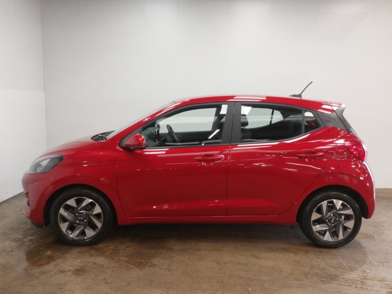 Hyundai I10 1.0 63 Advance Nav DV25OBH Red #4