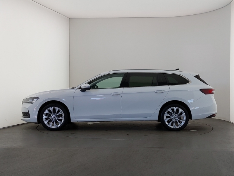 Skoda Superb 2.0 Tdi Se L Dsg SG74UVX White #4