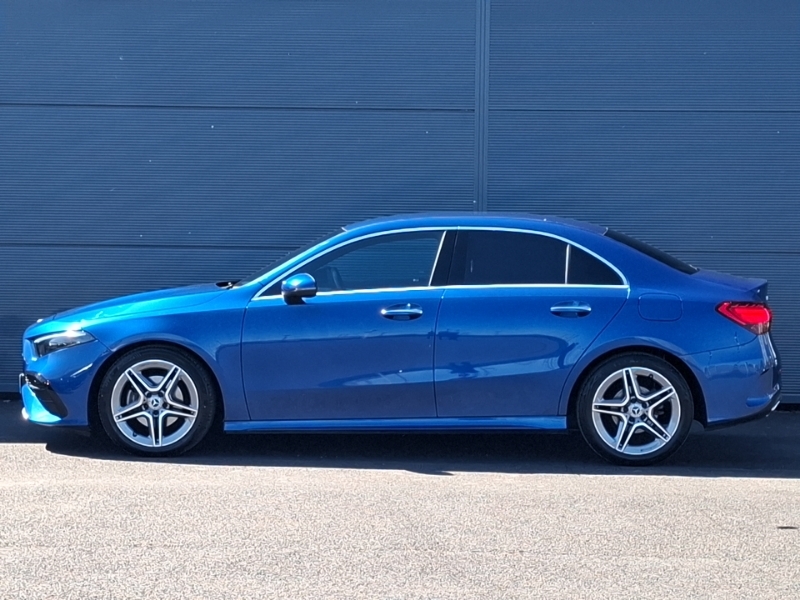 Mercedes-Benz A Class A180 Amg Line Executive NC73FAM Blue #4