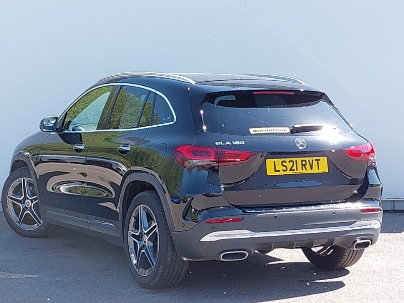 Mercedes-Benz GLA Class Gla 180 Amg Line Premium LS21RVT Black #2