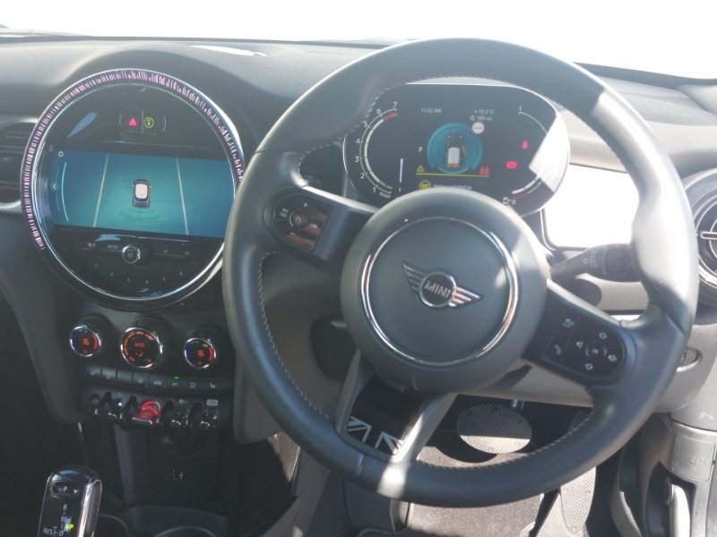 Mini Hatch 1.5 Cooper Exclusive Comfort Pack SA23CNX Black #5