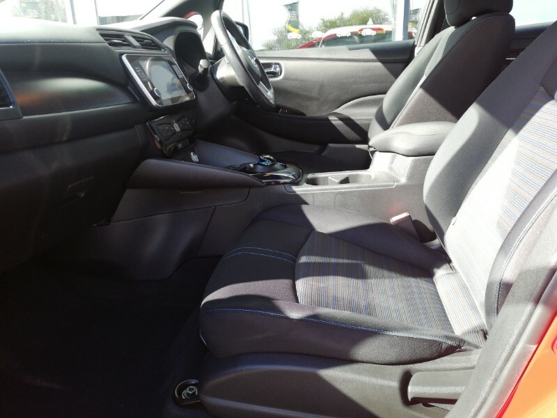 Nissan Leaf 110Kw Acenta 40Kwh Red #4