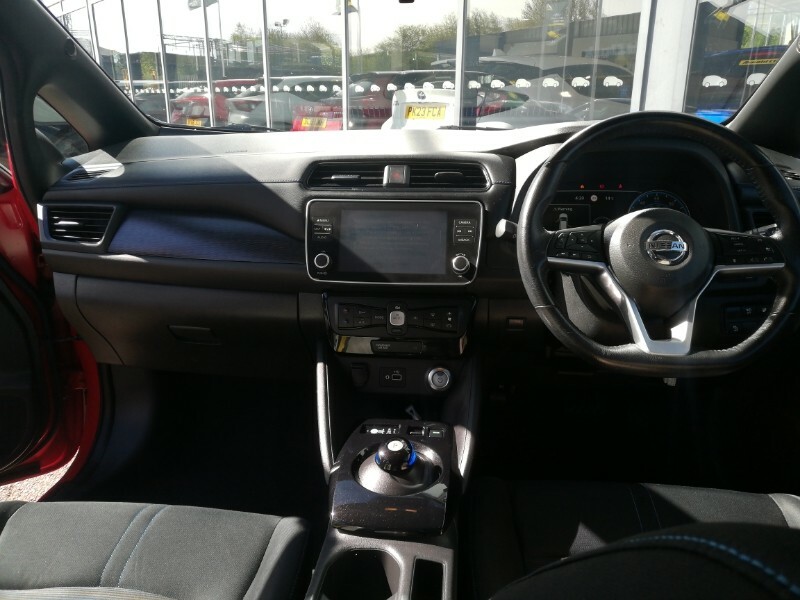 Nissan Leaf 110Kw Acenta 40Kwh Red #2