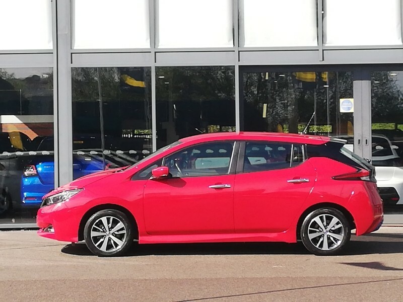 Nissan Leaf 110Kw Acenta 40Kwh Red #3