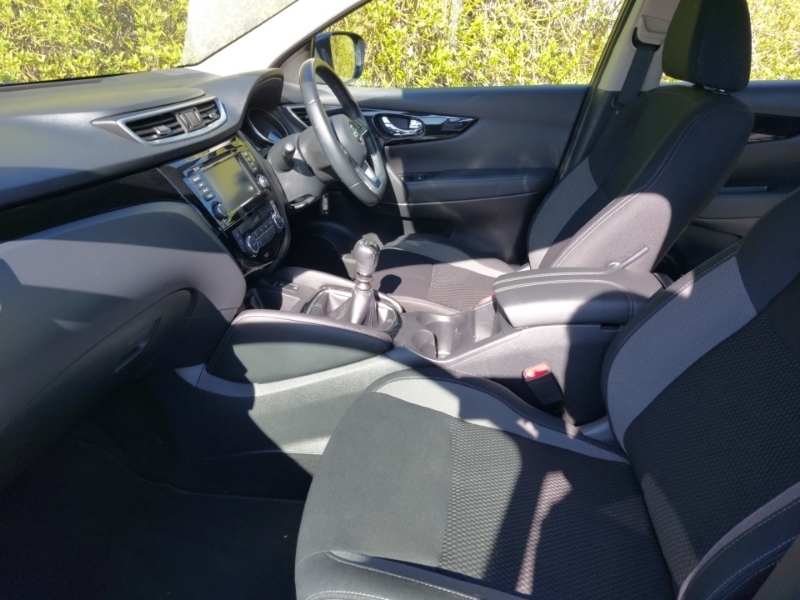 Nissan Qashqai 1.3 Dig-t Acenta Premium PK69AHN Blue #5
