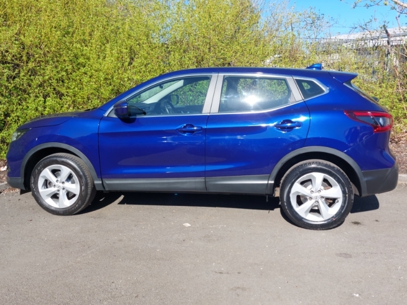 Nissan Qashqai 1.3 Dig-t Acenta Premium PK69AHN Blue #4