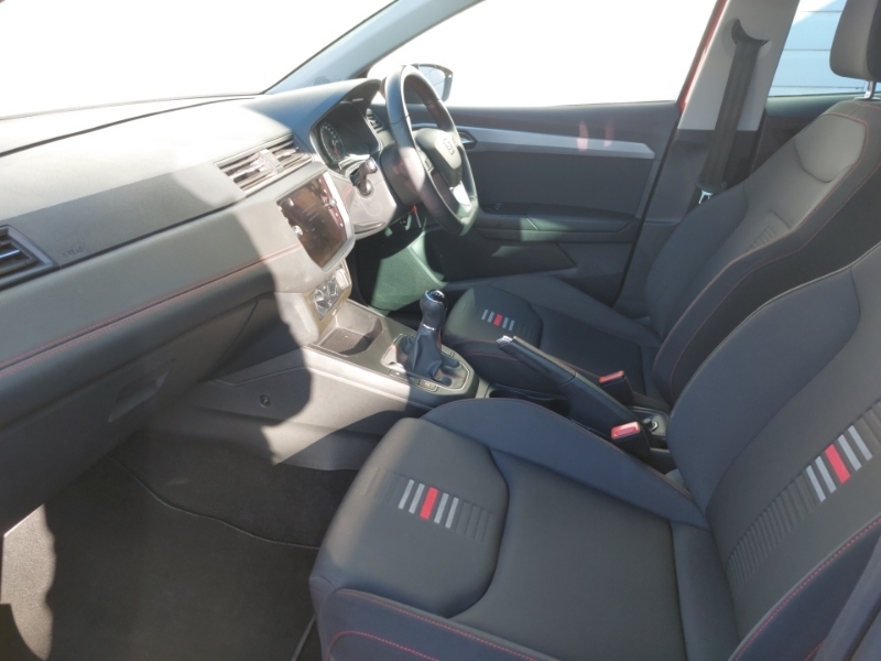Seat Ibiza 1.0 Tsi 95 Fr Ez AD19LDJ Red #5