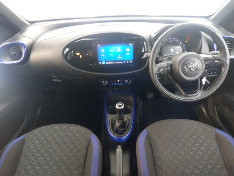 Toyota Aygo X 1.0 Vvt-i Edge YE24KXC Blue #3