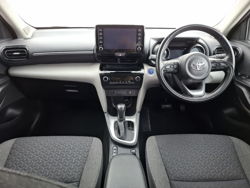 Toyota Yaris Cross 1.5 Hybrid Icon Cvt FV22DDO White #3