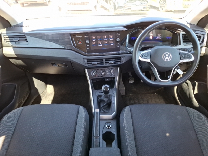 Volkswagen Taigo 1.0 Tsi Life CK73FWU Black #3