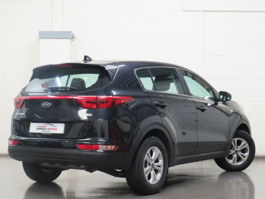 Kia Sportage Suv 1.7 Crdi 1 Euro 6 Ss 201616 NU16AWY Black #3