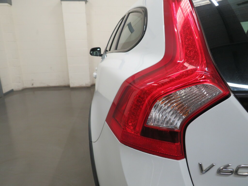 Volvo V60 Cross Country D3 148Bhp Nav - Winter Pack Grey #12