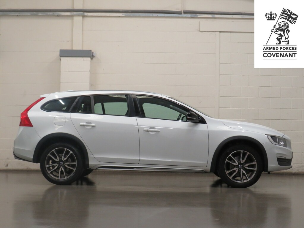Volvo V60 Cross Country D3 148Bhp Nav - Winter Pack Grey #2
