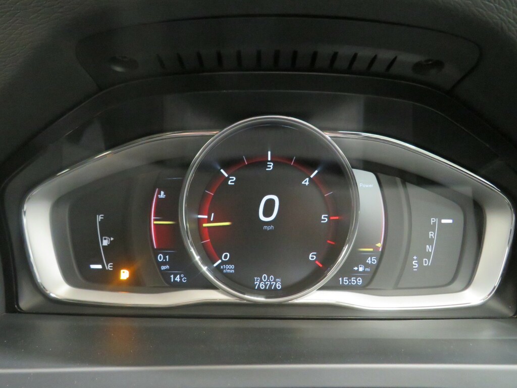 Volvo V60 Cross Country D3 148Bhp Nav - Winter Pack Grey #13