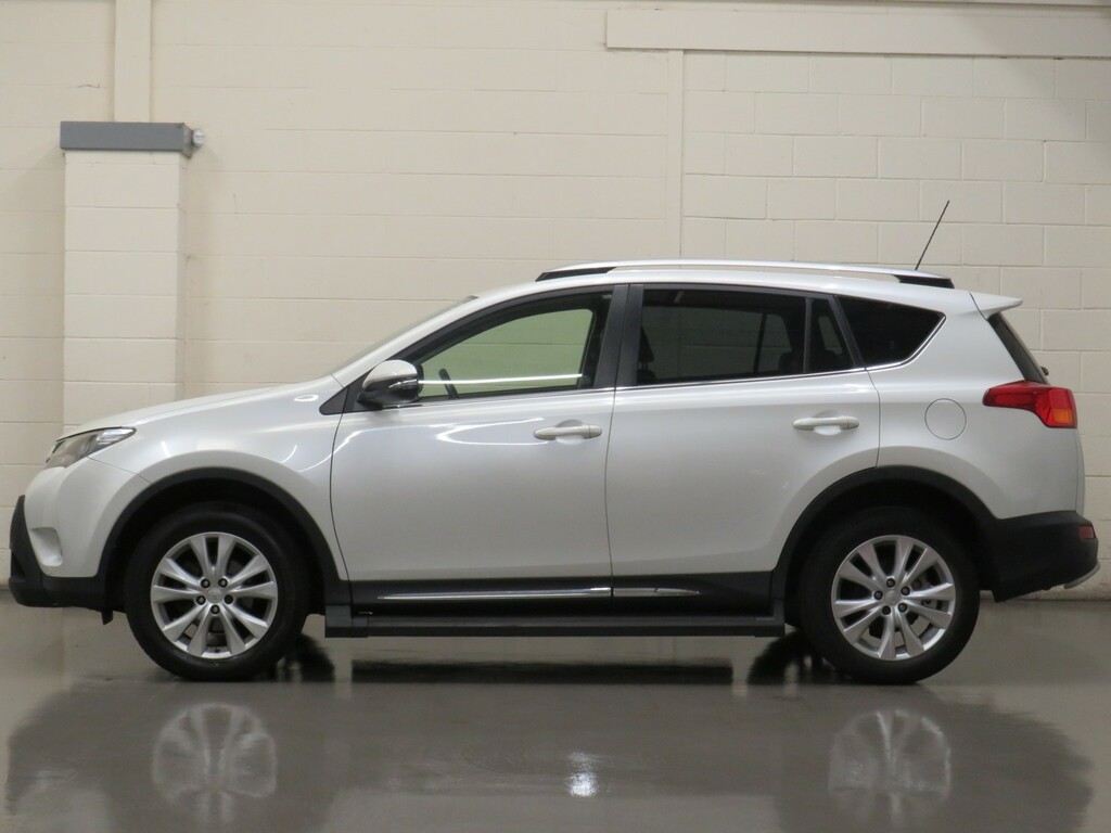 Toyota Rav 4 Suv 2.2 D-4d Invincible 4Wd Euro 5 201414 White #6