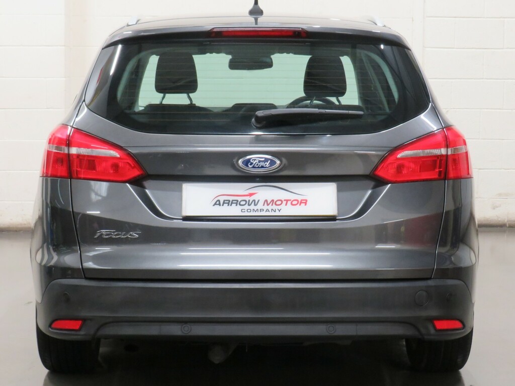Ford Focus Estate 1.5 Tdci Titanium Euro 6 Ss 201717 MT17JKO Grey #4