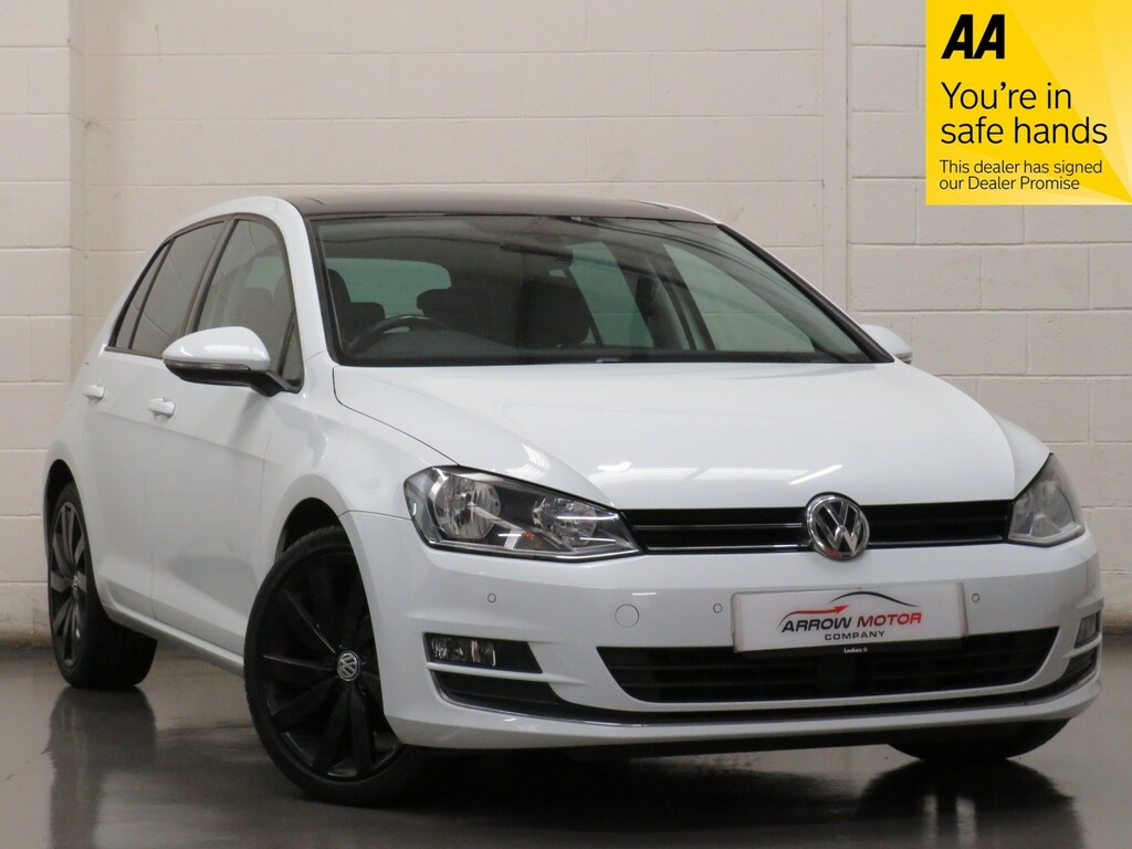 Volkswagen Golf Hatchback 1.6 Tdi Bluemotion Tech Gt Edition Euro White