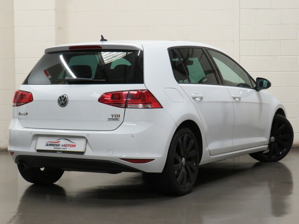 Volkswagen Golf Hatchback 1.6 Tdi Bluemotion Tech Gt Edition Euro LX17WKA White #3