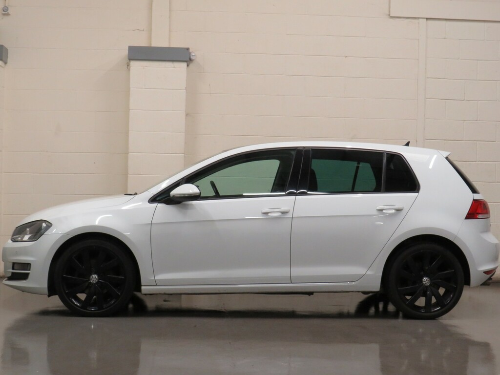 Volkswagen Golf Hatchback 1.6 Tdi Bluemotion Tech Gt Edition Euro LX17WKA White #6