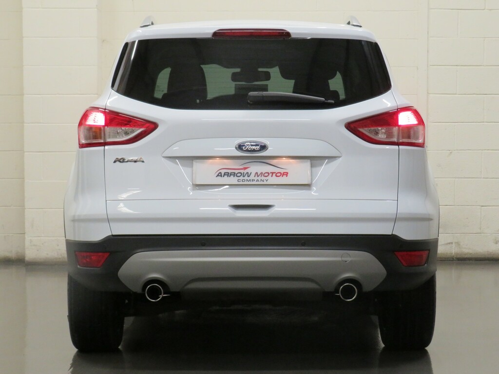 Ford Kuga Suv 2.0 Tdci Titanium 2Wd Euro 5 201414 White #4
