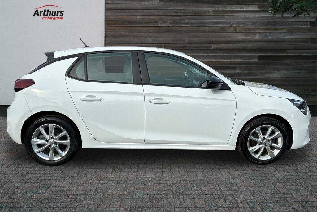 Vauxhall Corsa Se DL21KOW White #2