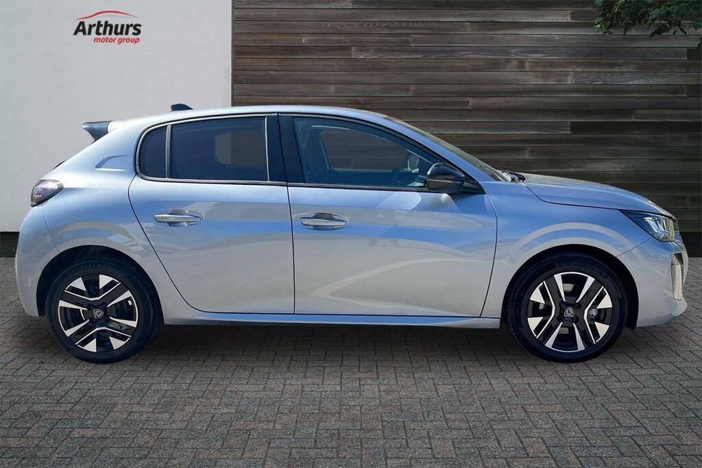 Peugeot 208 Allure  #2