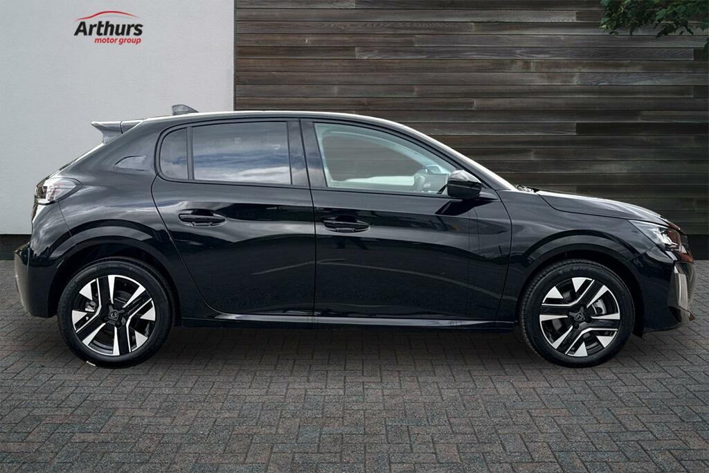 Peugeot 208 Allure  #2