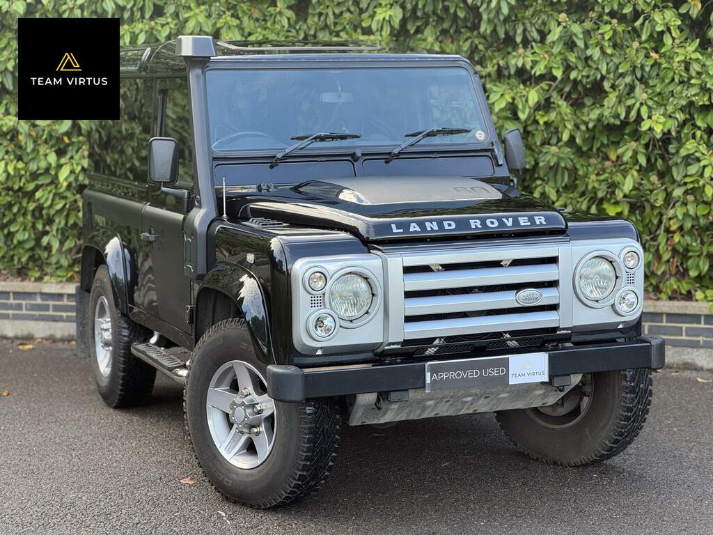 Land Rover Defender 90 Svx 2.4 Tdci Svx Suv 4Wd Swb Eur Black #4