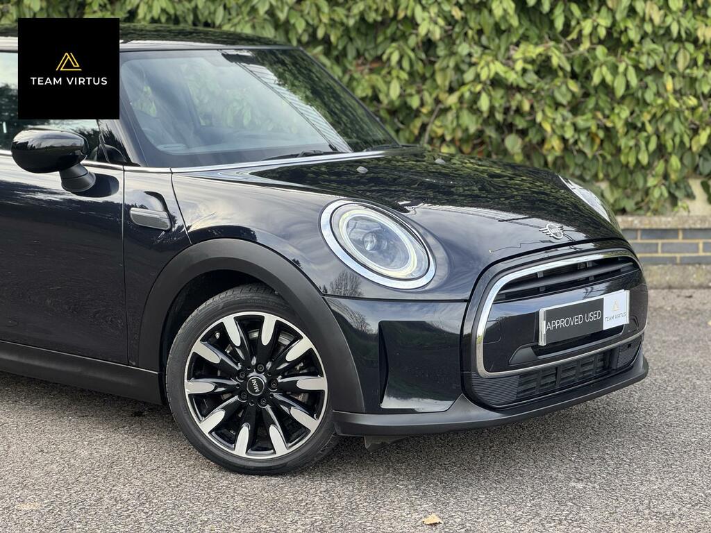 Mini Hatch 1.5 Cooper Exclusive Hatchback Steptron BX22VEM Black #5