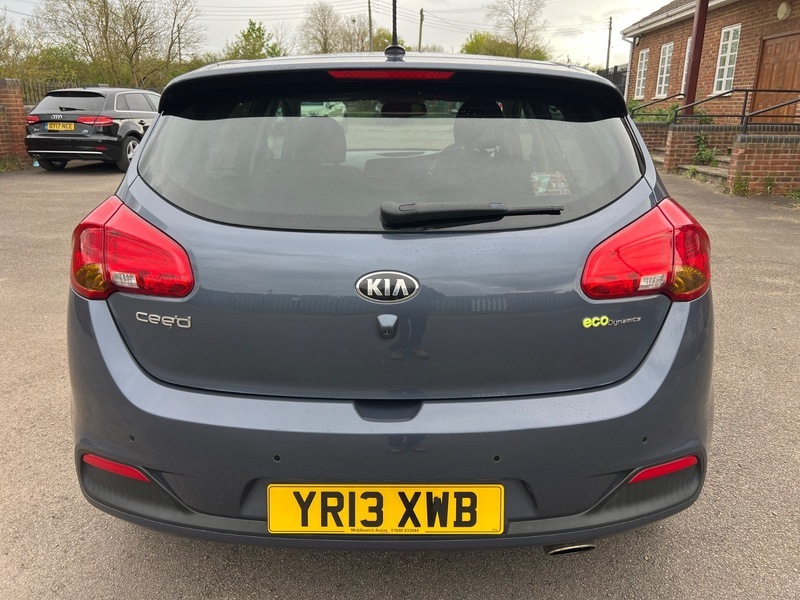 Kia Ceed 3 Ecodynamics Blue #6